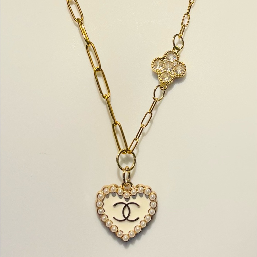 Gold Heart Pendant Necklace